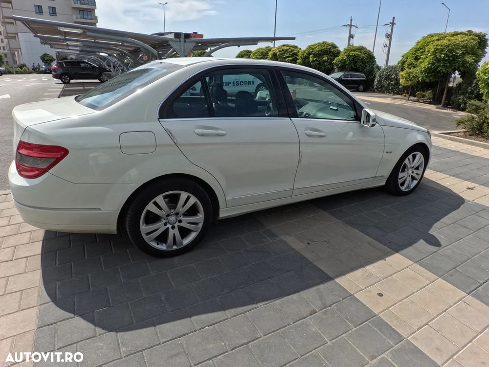 Mercedes-Benz C - 6