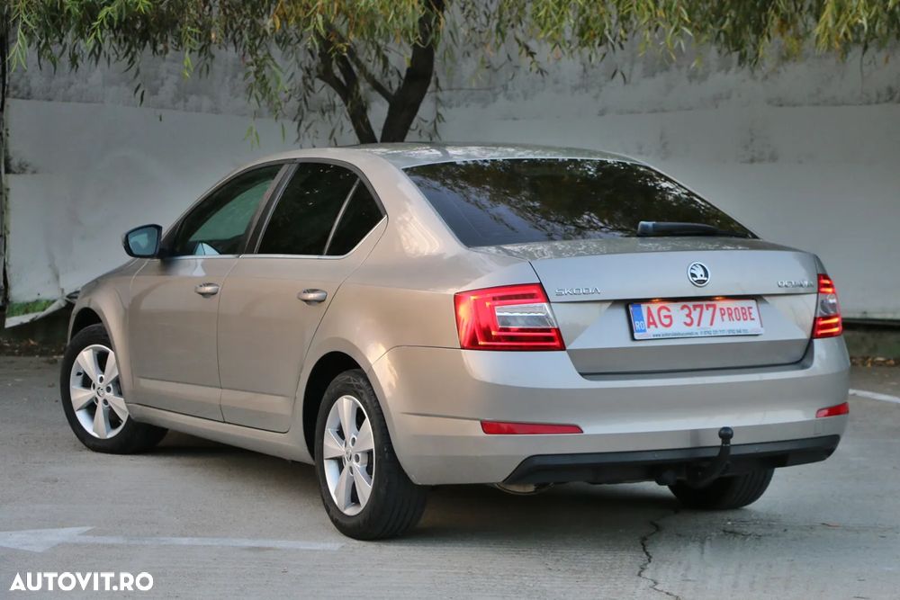 Skoda Octavia 1.4 TSI Green tec DSG Edition - 4