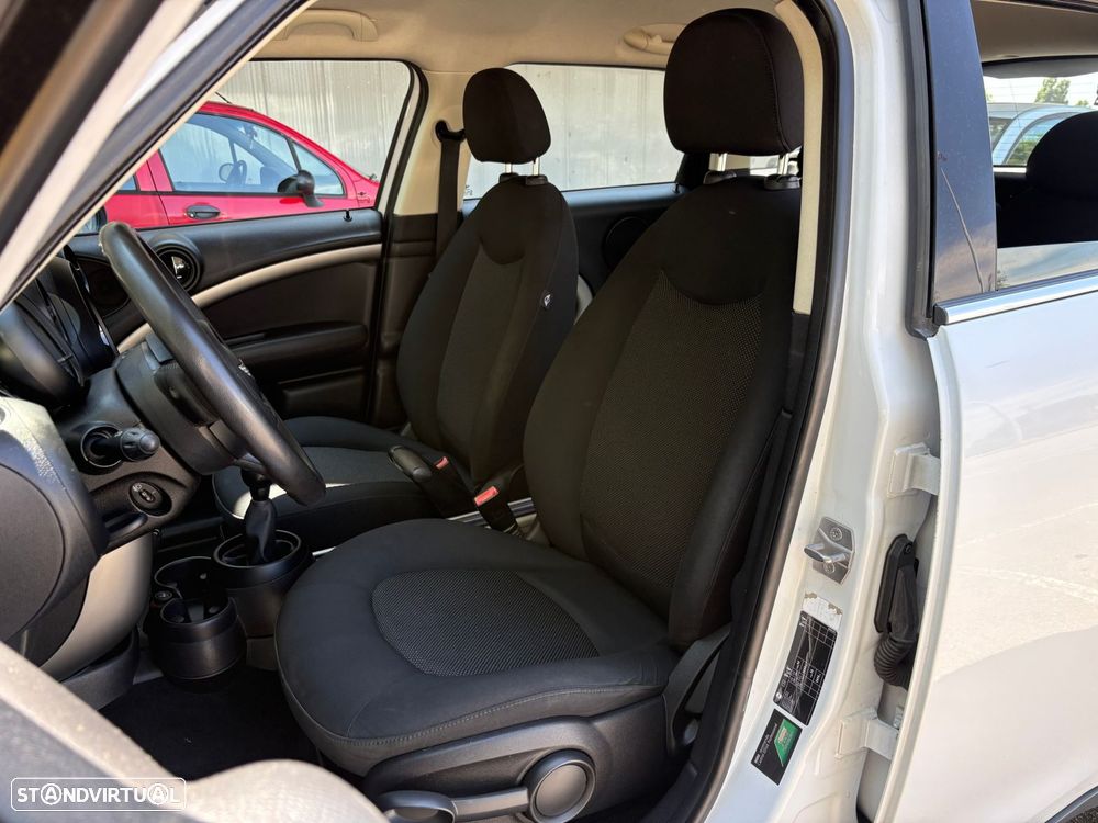 MINI Countryman One D - 7