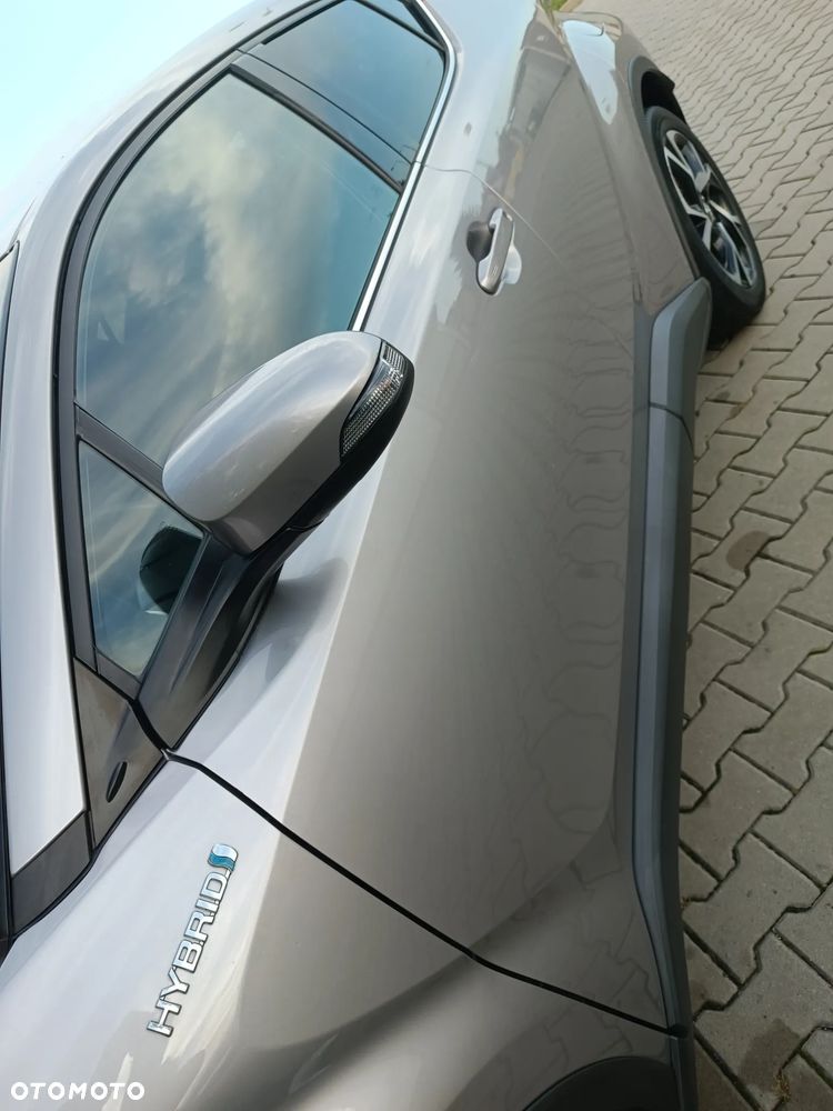 Toyota C-HR - 6