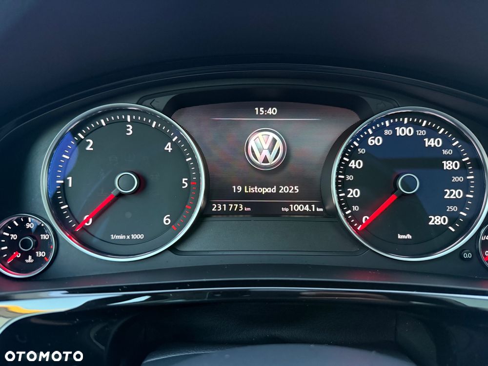 Volkswagen Touareg 3.0 V6 TDI SCR Blue Motion DPF Automatik Executive Edition - 8
