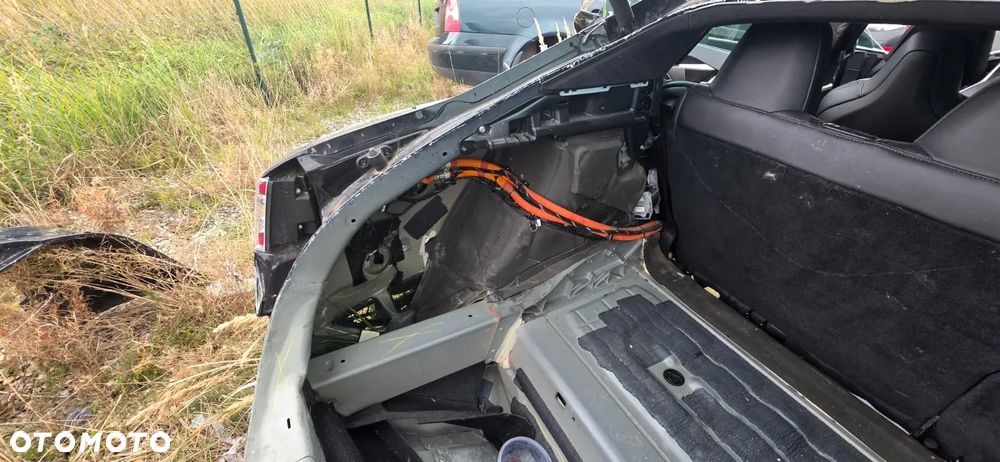 Tesla Model S Long Range Plus - 6