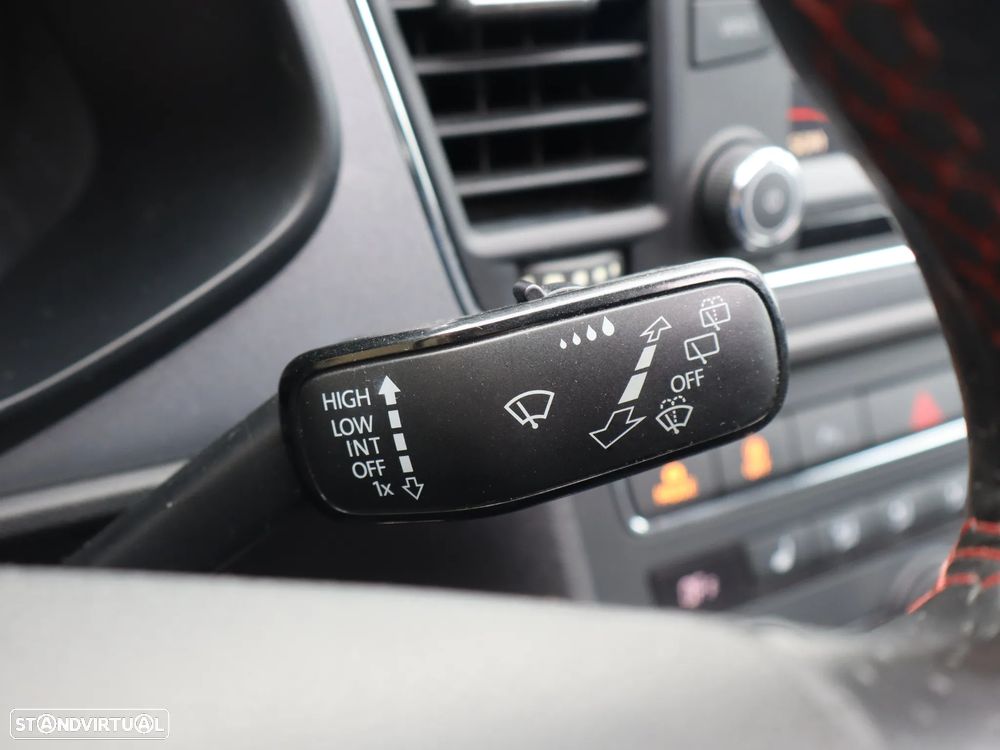SEAT Leon SC 2.0 TDI DPF S&S DSG FR - 13