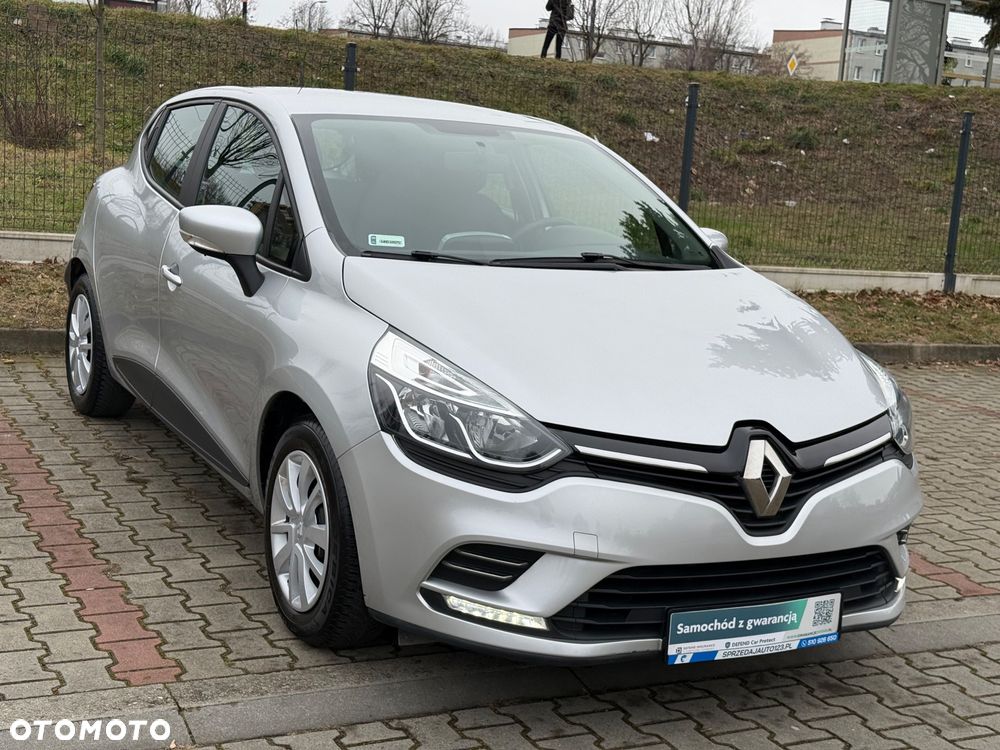 Renault Clio 1.2 16V Alize - 28