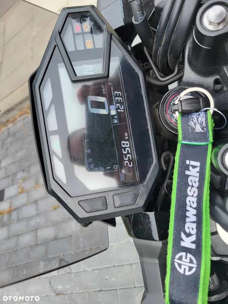 Kawasaki Z - 6