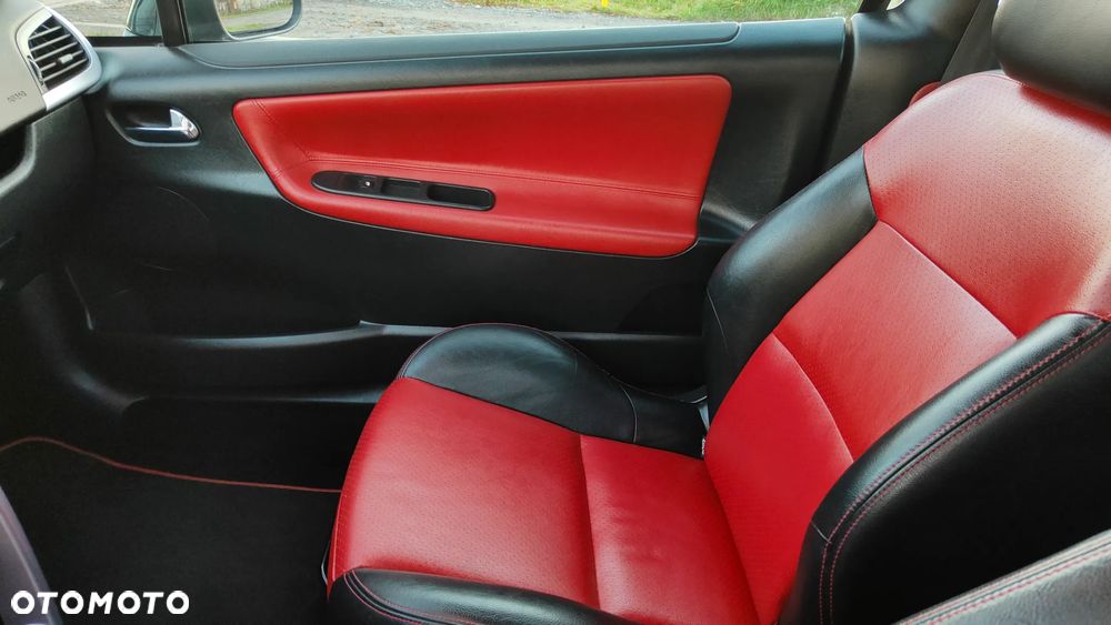 Peugeot 207 150 Turbo Platinum - 9