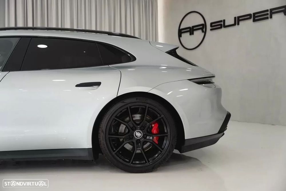 Porsche Taycan Sport Turismo 4S - 9
