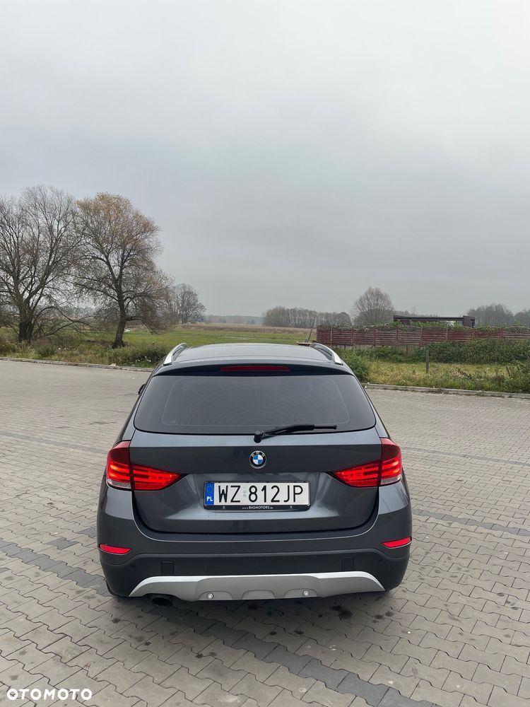 BMW X1 xDrive18d - 9