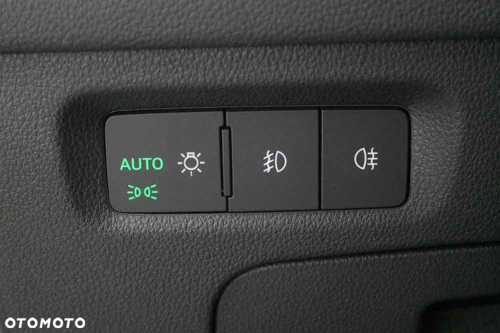 Skoda Octavia 1.5 TSI ACT Ambition - 22