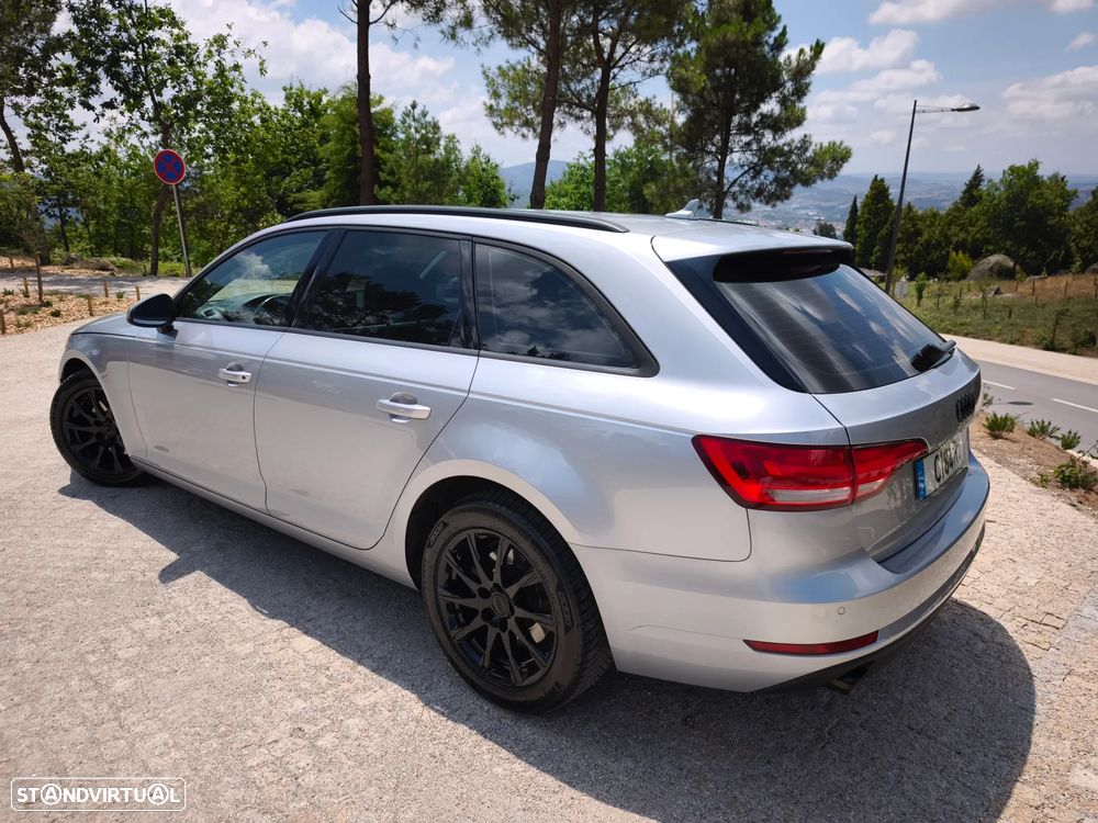 Audi A4 Avant - 4