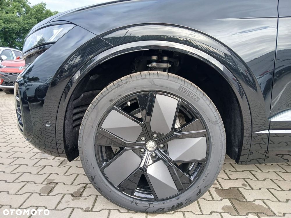 Volkswagen Touareg - 20