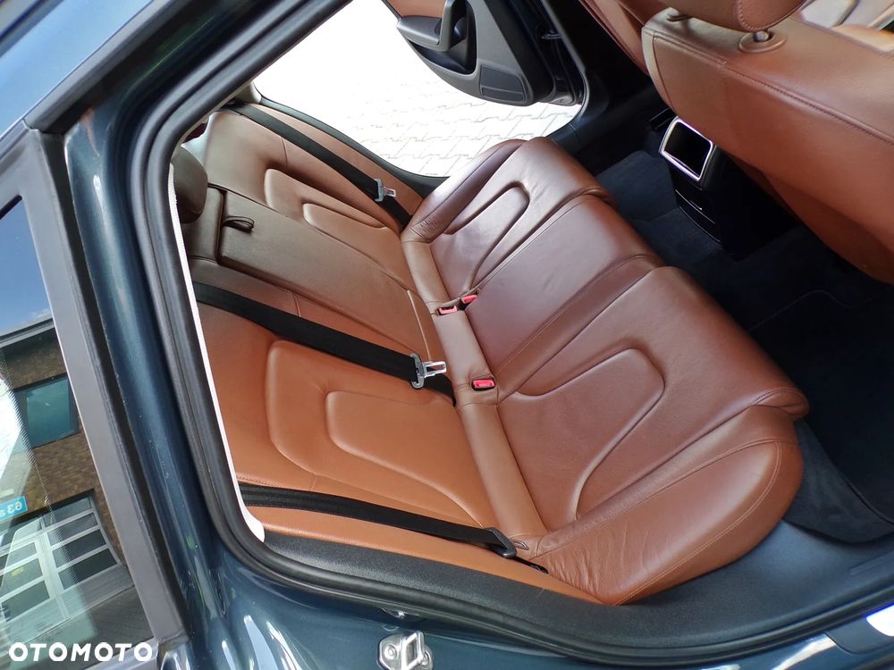 Audi A4 - 25