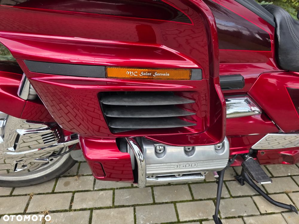 Honda GL - 40