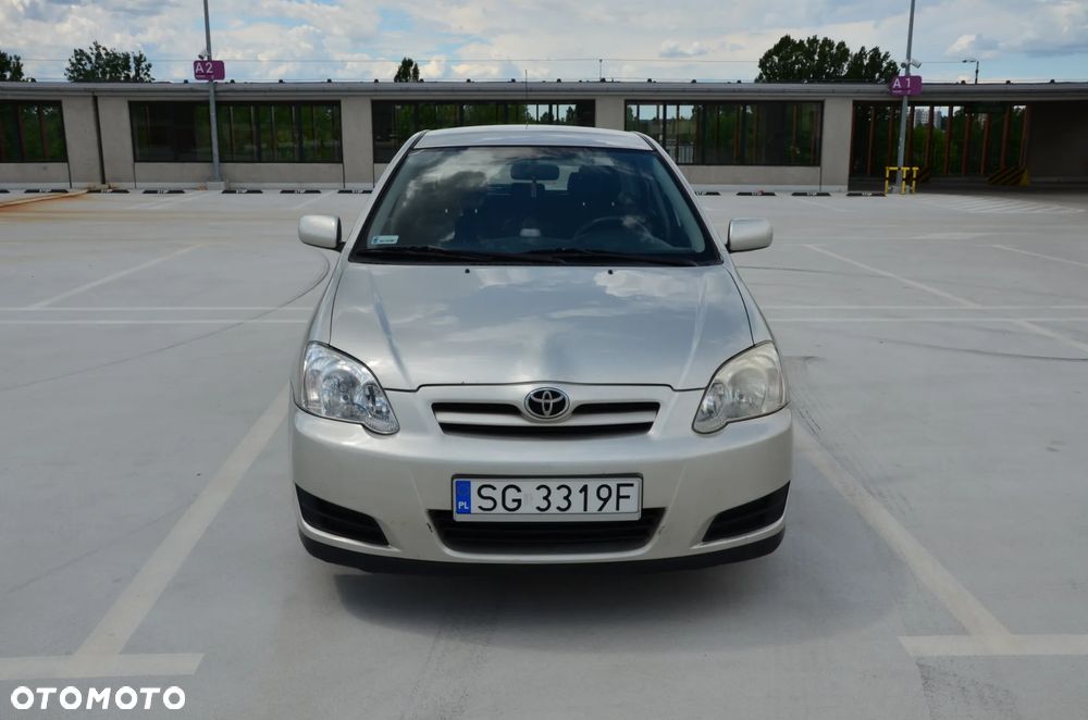 Toyota Corolla 1.6 VVT-i Terra Polaris - 6