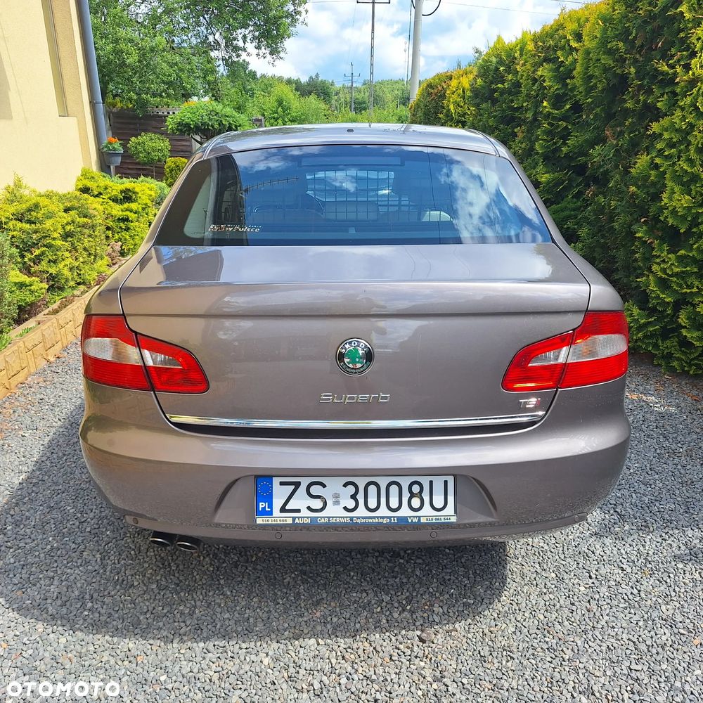 Skoda Superb 1.8 TSI Platinum DSG - 11
