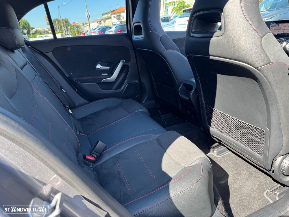 Mercedes-Benz A 200 AMG Line Aut. - 16