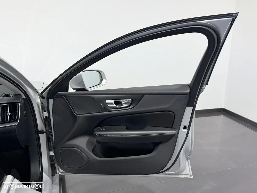 Volvo V60 2.0 T6 AWD TE Inscription - 43