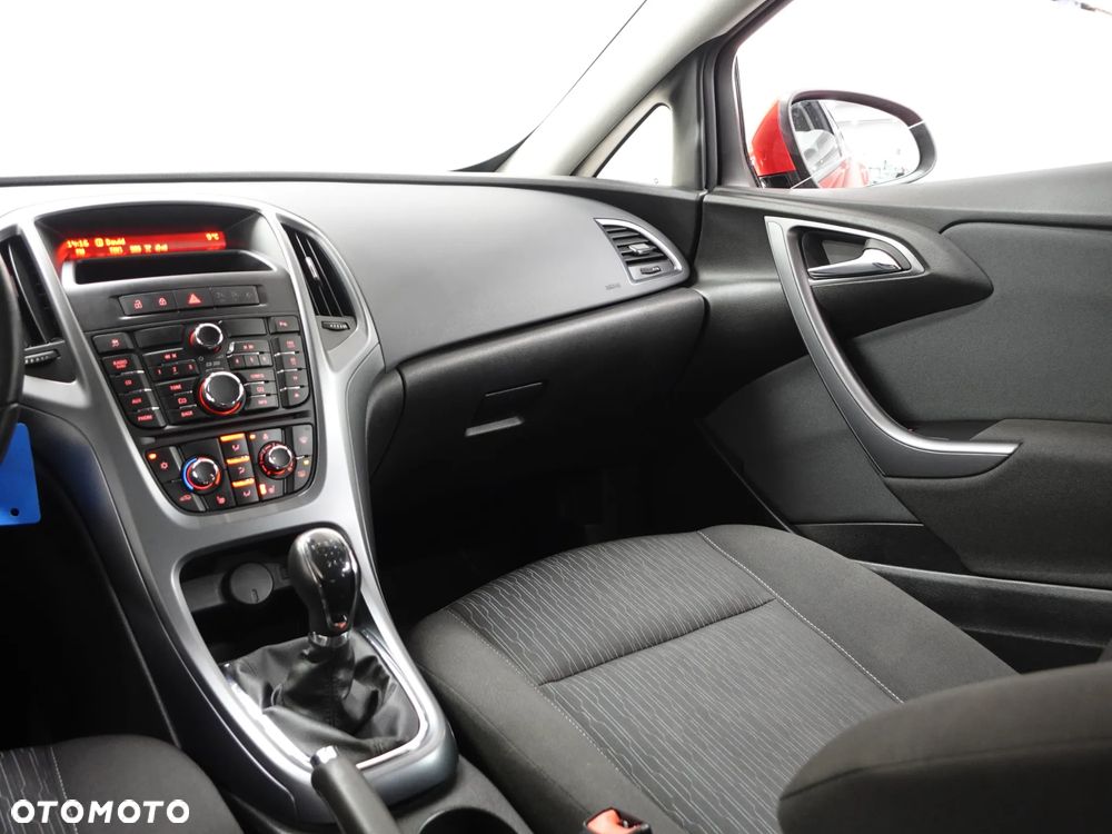 Opel Astra - 39