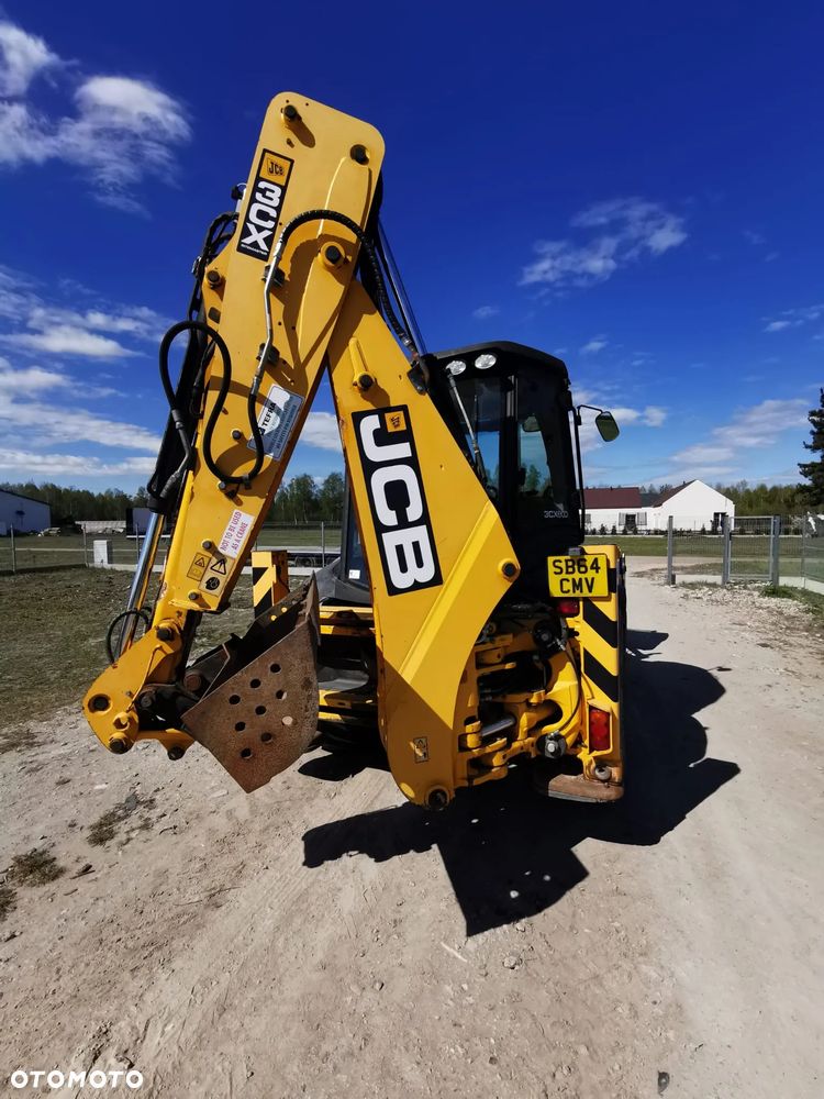 JCB 3CX Powershift - 33