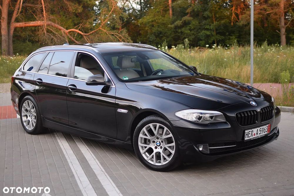 BMW Seria 5 520d - 12