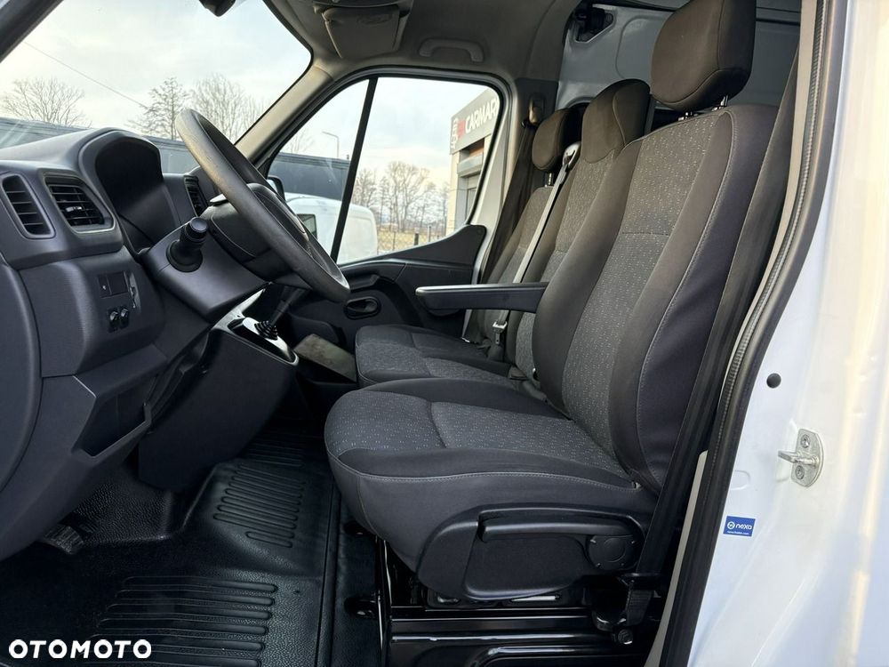 Opel Movano - 8