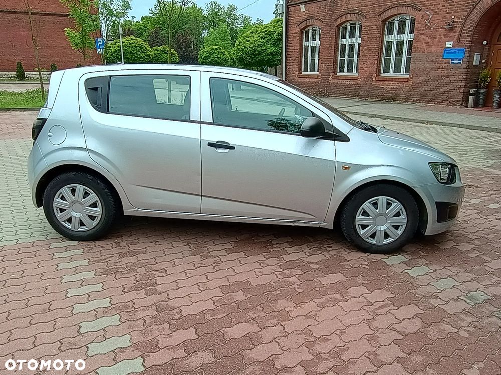 Chevrolet Aveo 1.2 LS+ - 4