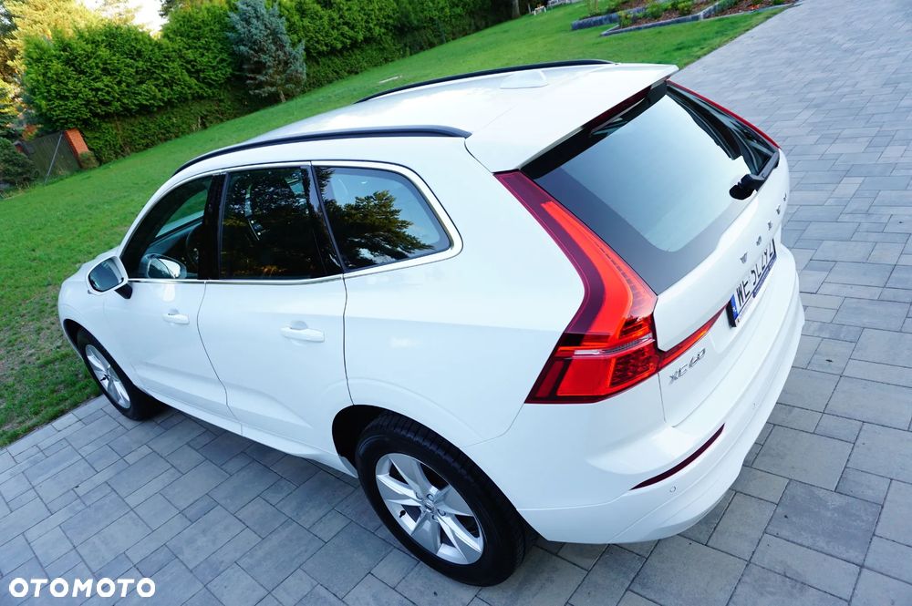 Volvo XC 60 B4 B Momentum Pro - 9