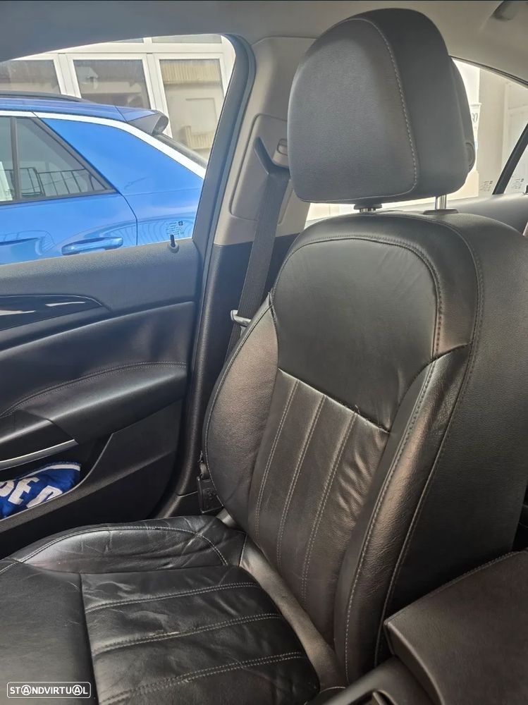 Opel Insignia 2.0 CDTI Cosmo - 3