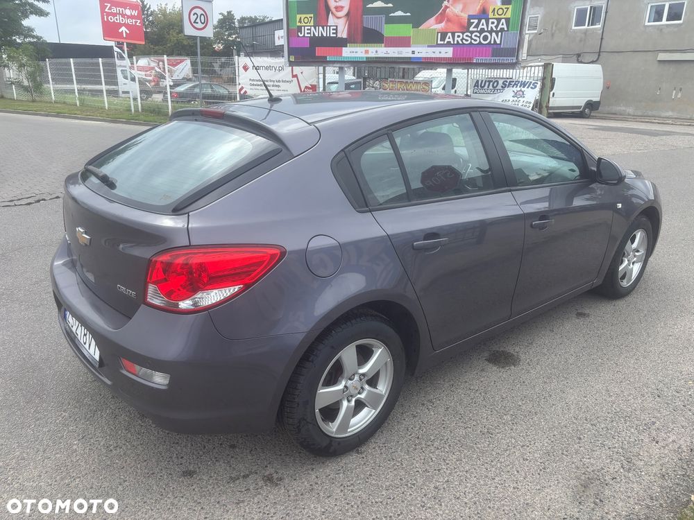 Chevrolet Cruze 1.6 LT - 7