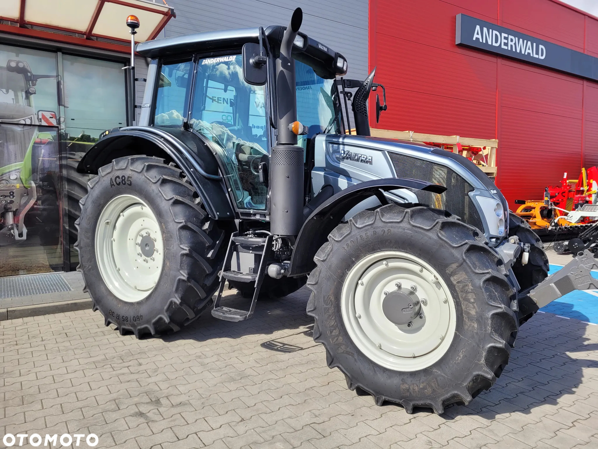 Valtra N103.4 - 2