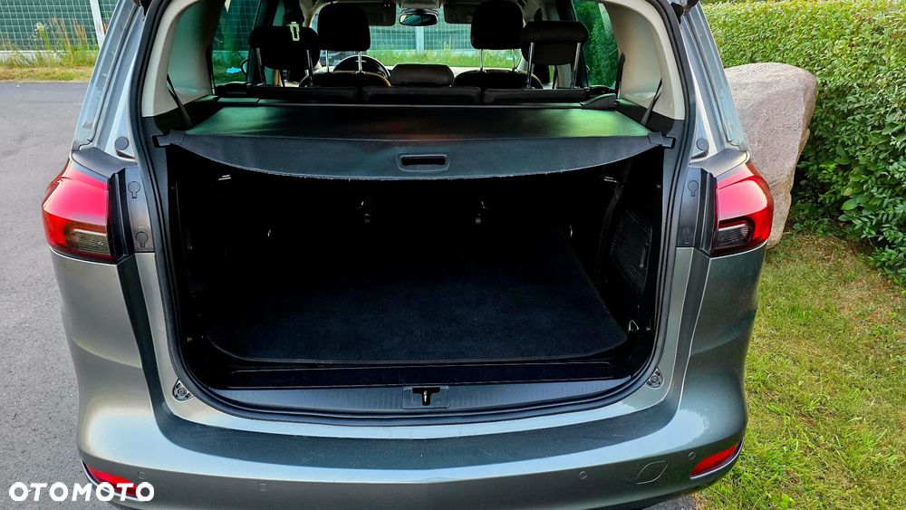Opel Zafira - 19
