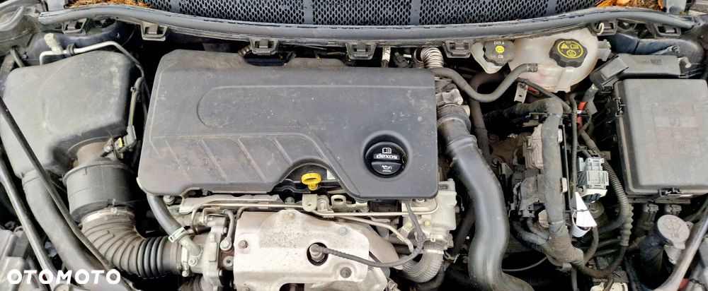 Opel Astra V 1.6 CDTI Dynamic S&S - 18