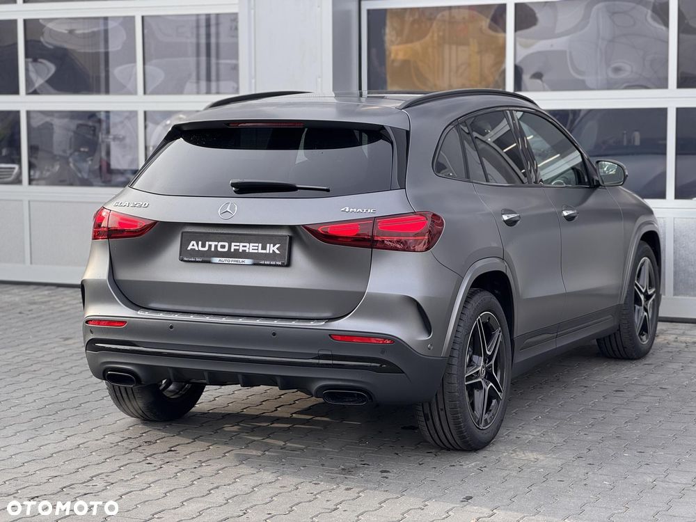 Mercedes-Benz GLA 220 mHEV 4-Matic AMG Line 8G-DCT - 9