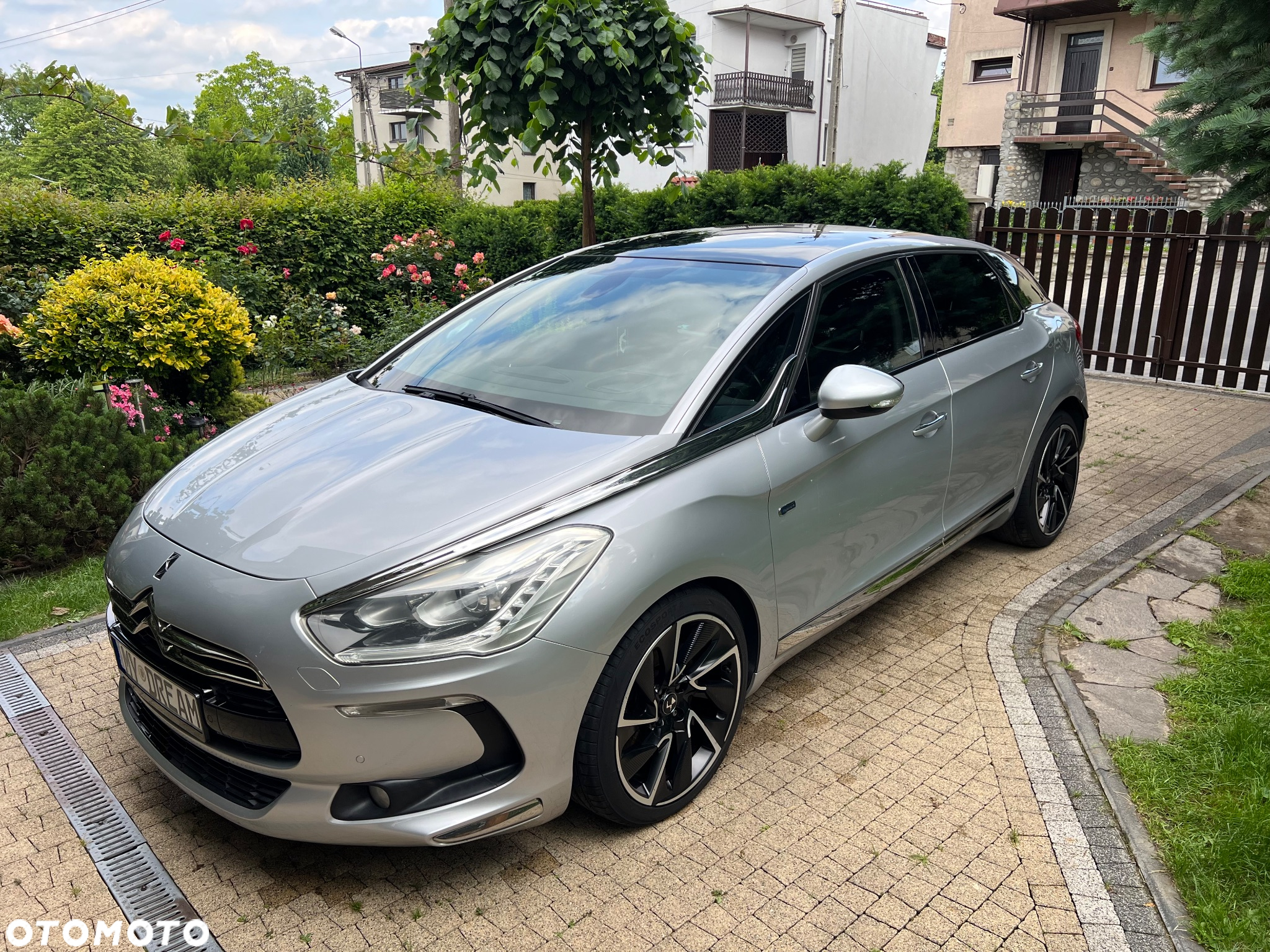 Citroën DS5 2.0 HDi Hybrid4 SportChic MCP - 17