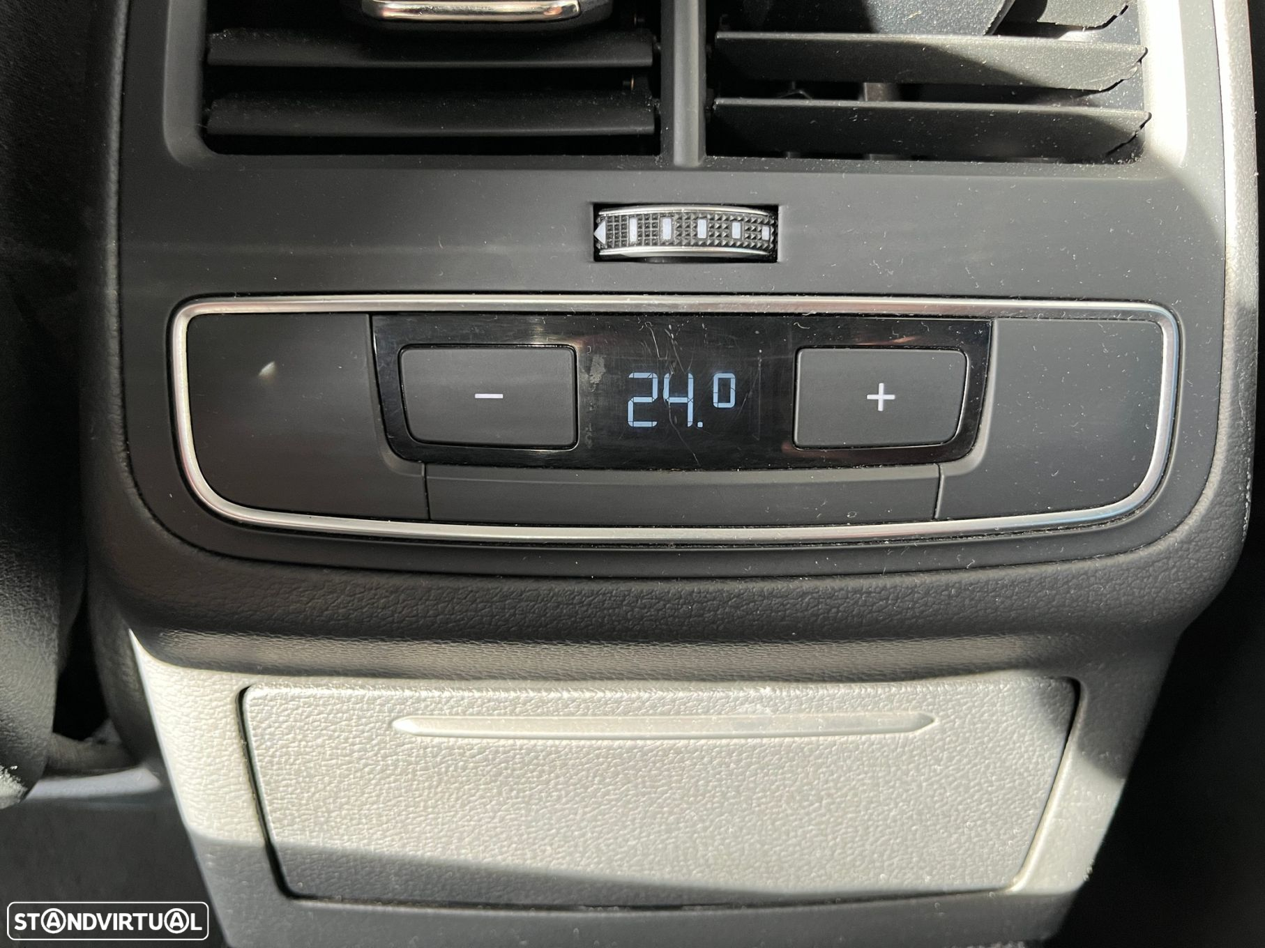 Audi A4 Avant 2.0 TDI Sport S tronic - 32