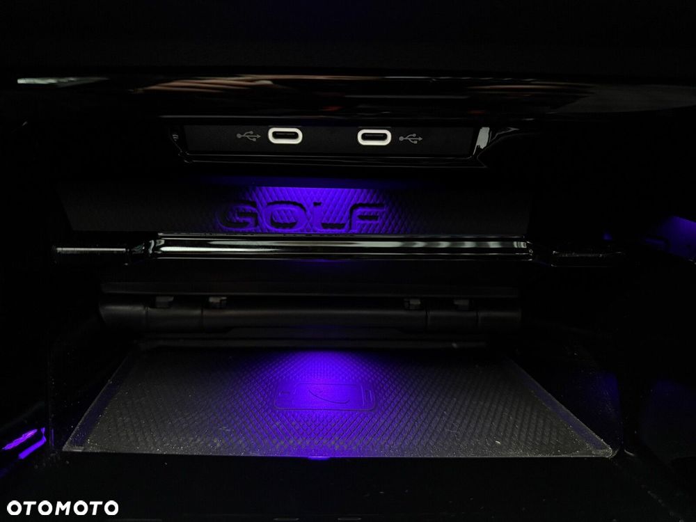 Volkswagen Golf VIII 2.0 TSI GTI DSG - 35