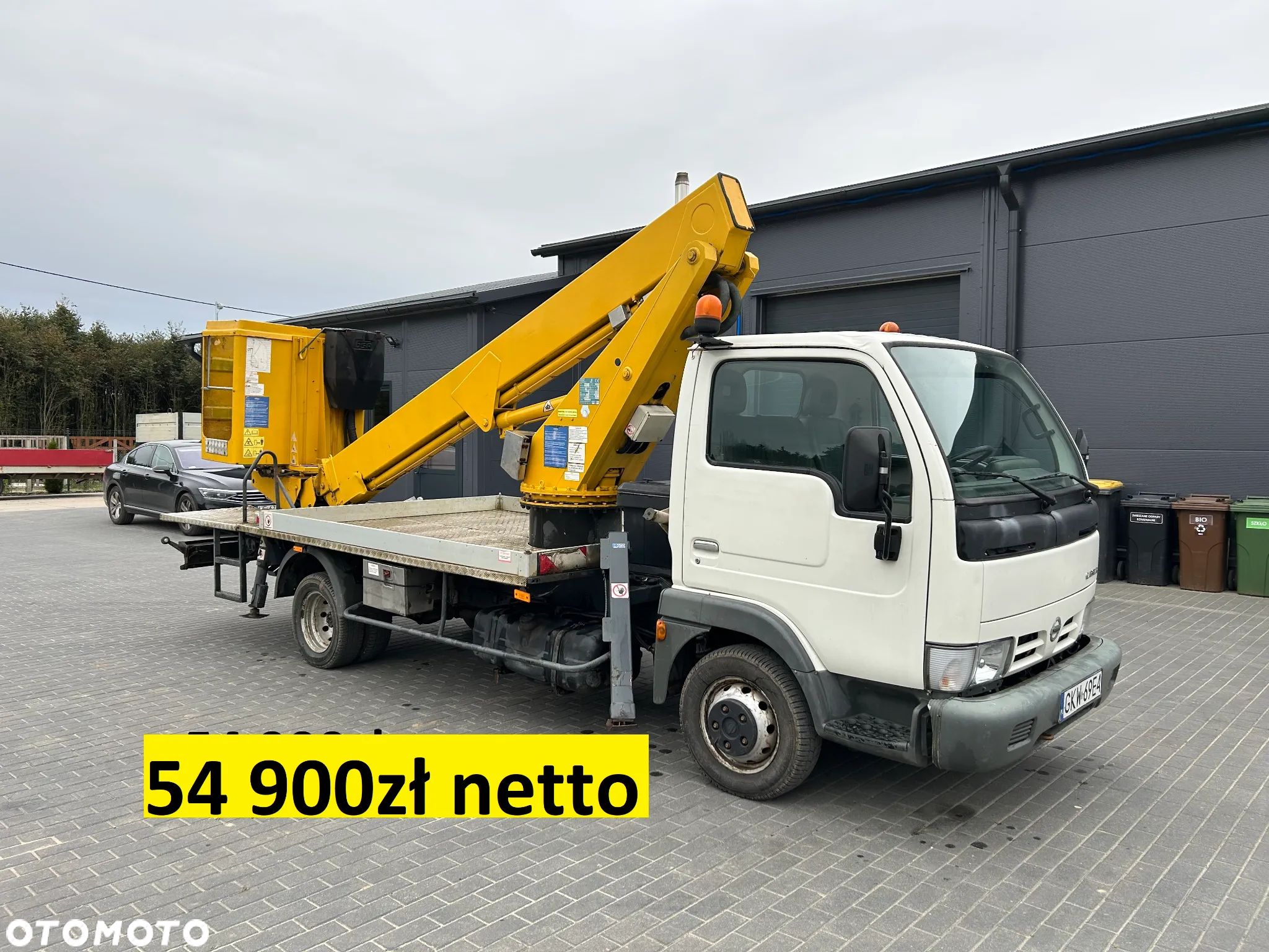 Nissan Cabstar - 1
