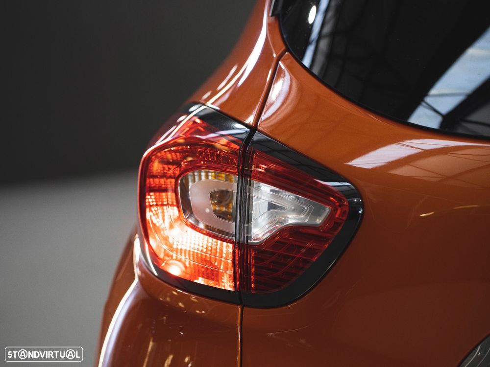 Renault Captur 1.5 dCi Exclusive EDC - 13