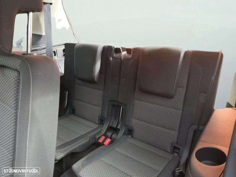 VW Touran 1.6 TDI Confortline DSG - 22