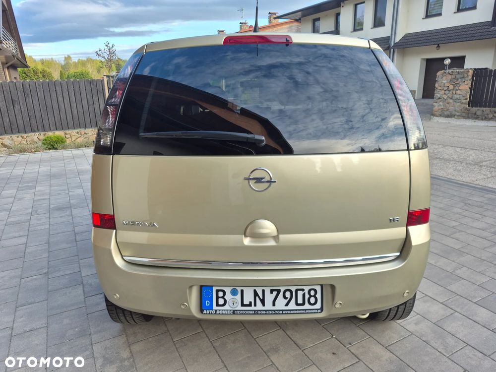 Opel Meriva 1.6 16V Cosmo - 22