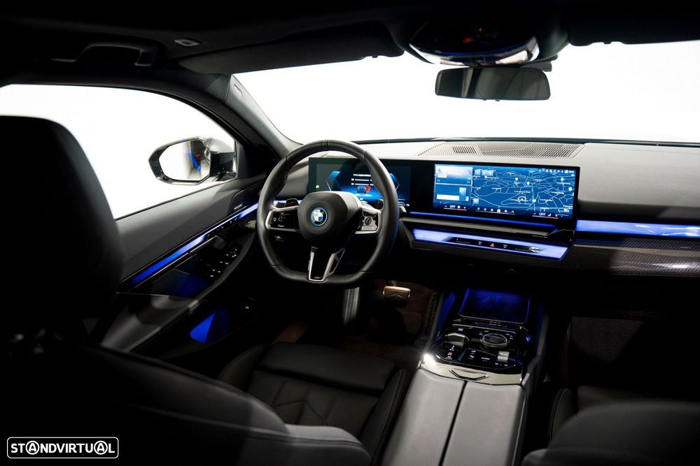 BMW 530 e Pack Desportivo M Pro - 5