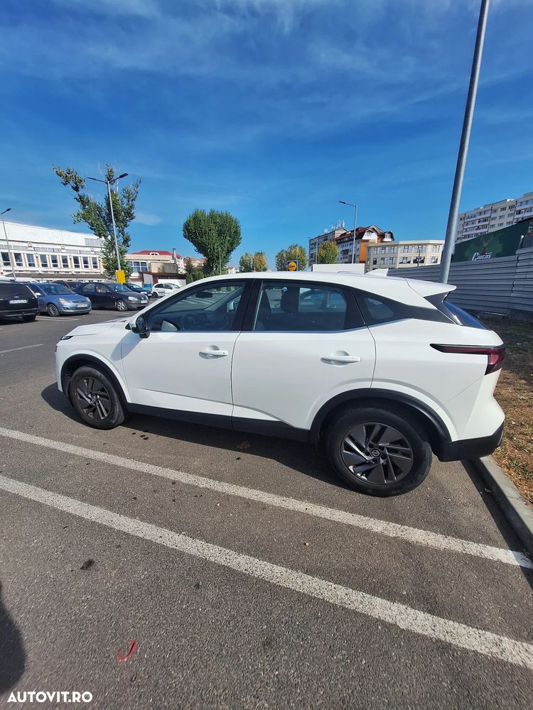 Nissan Qashqai - 2