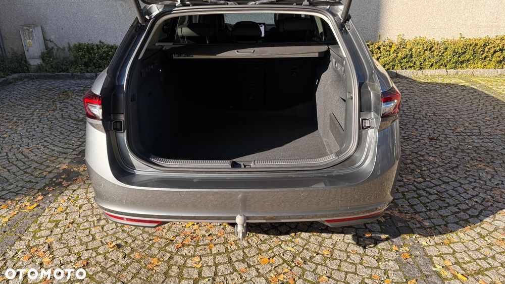 Skoda Superb 2.0 TDI SCR 4x4 L&K DSG - 15