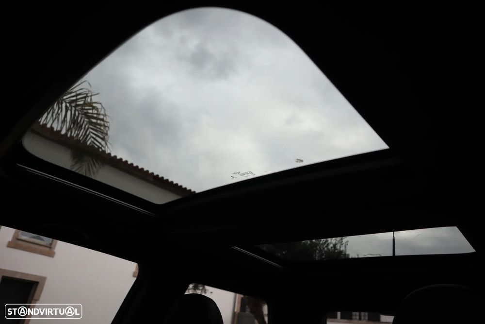 MINI 3 Portas Cooper SE - 24