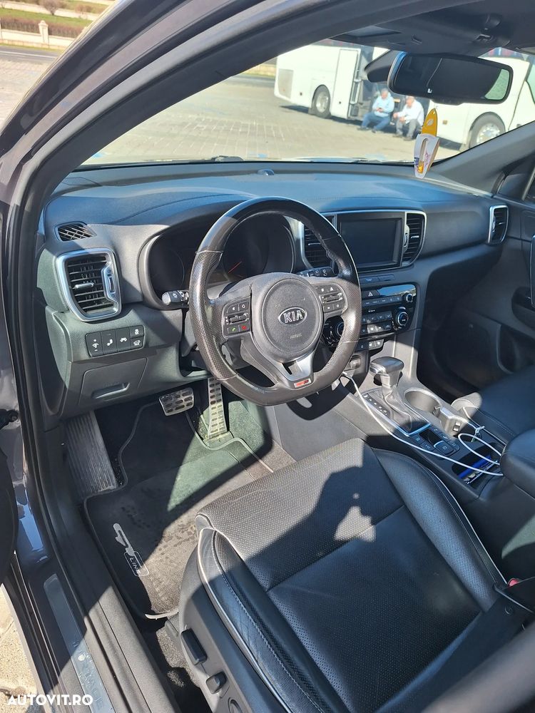 Kia Sportage 2,0 CRDI AWD Aut. GT Line - 5
