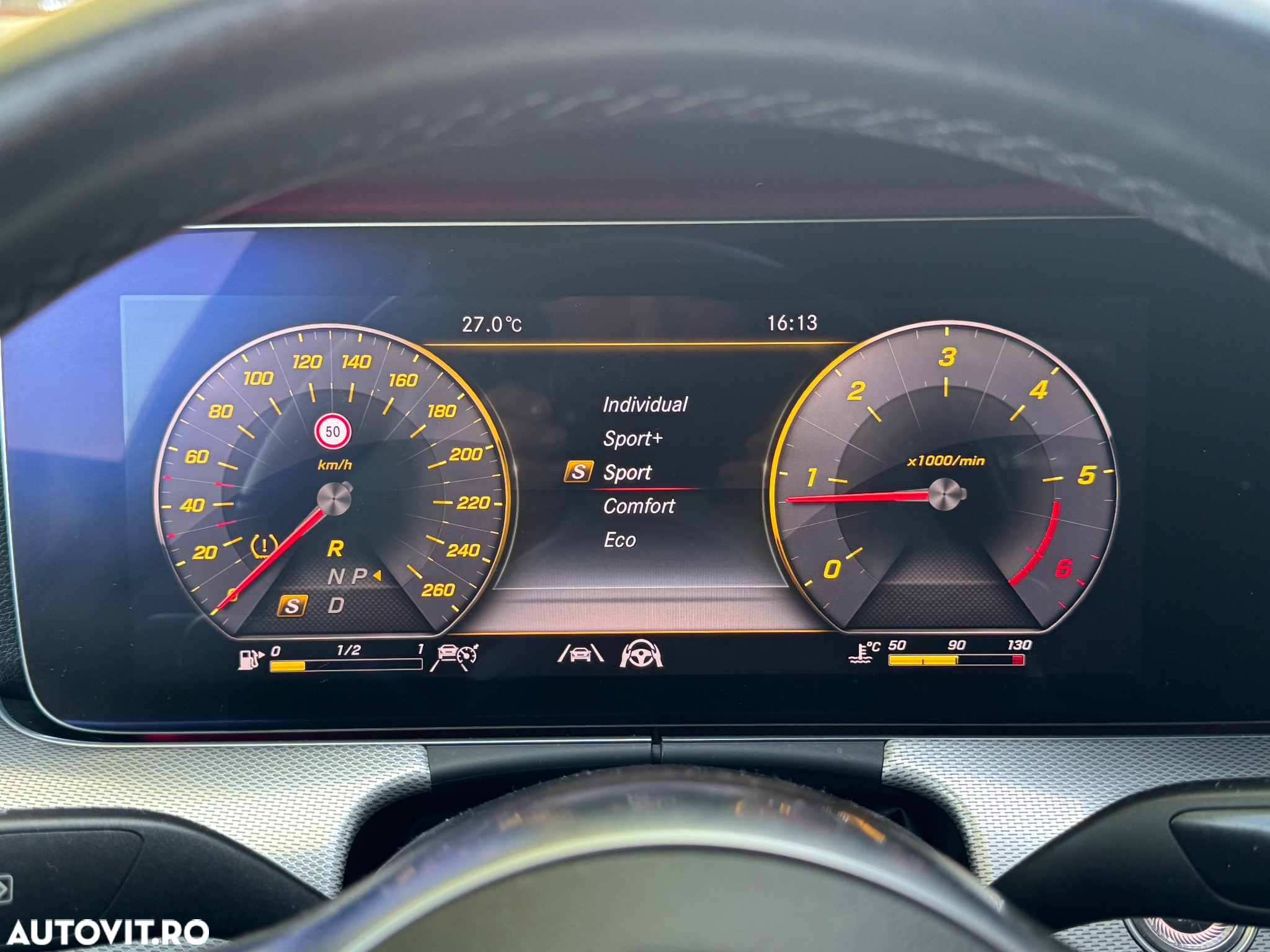 Mercedes-Benz E 220 d 9G-TRONIC AMG Line - 10