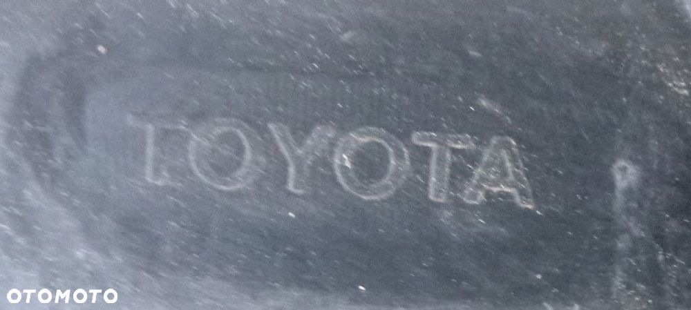 Toyota Rav4 Reflektor Prawy - 5