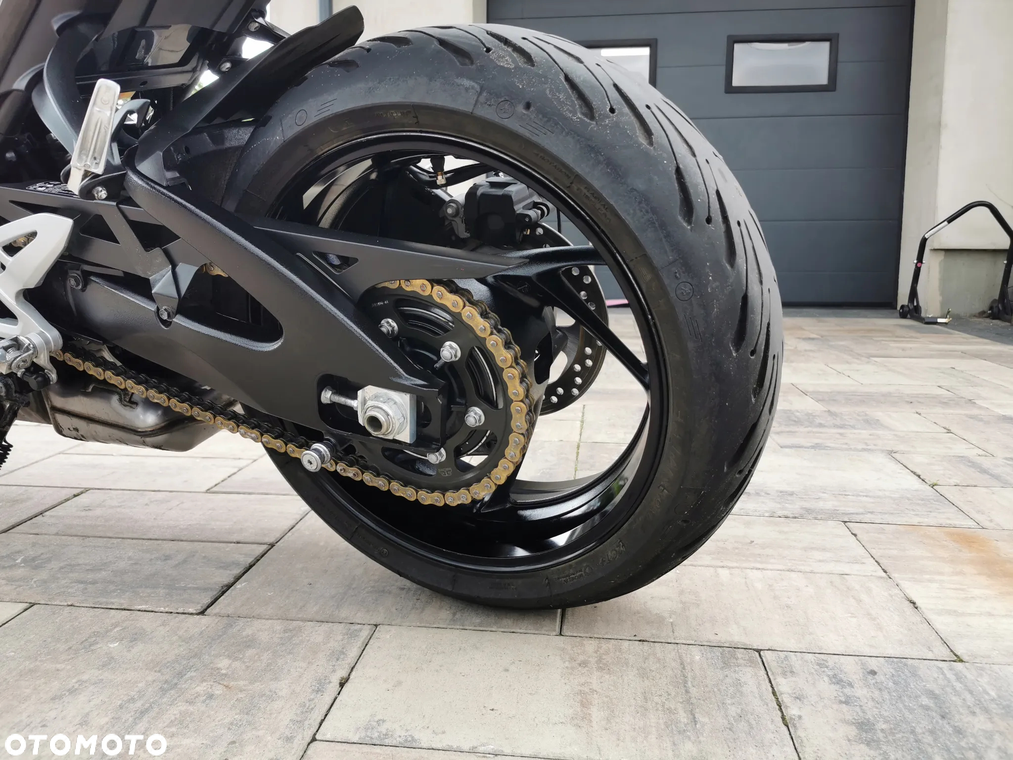 Suzuki GSX - 7
