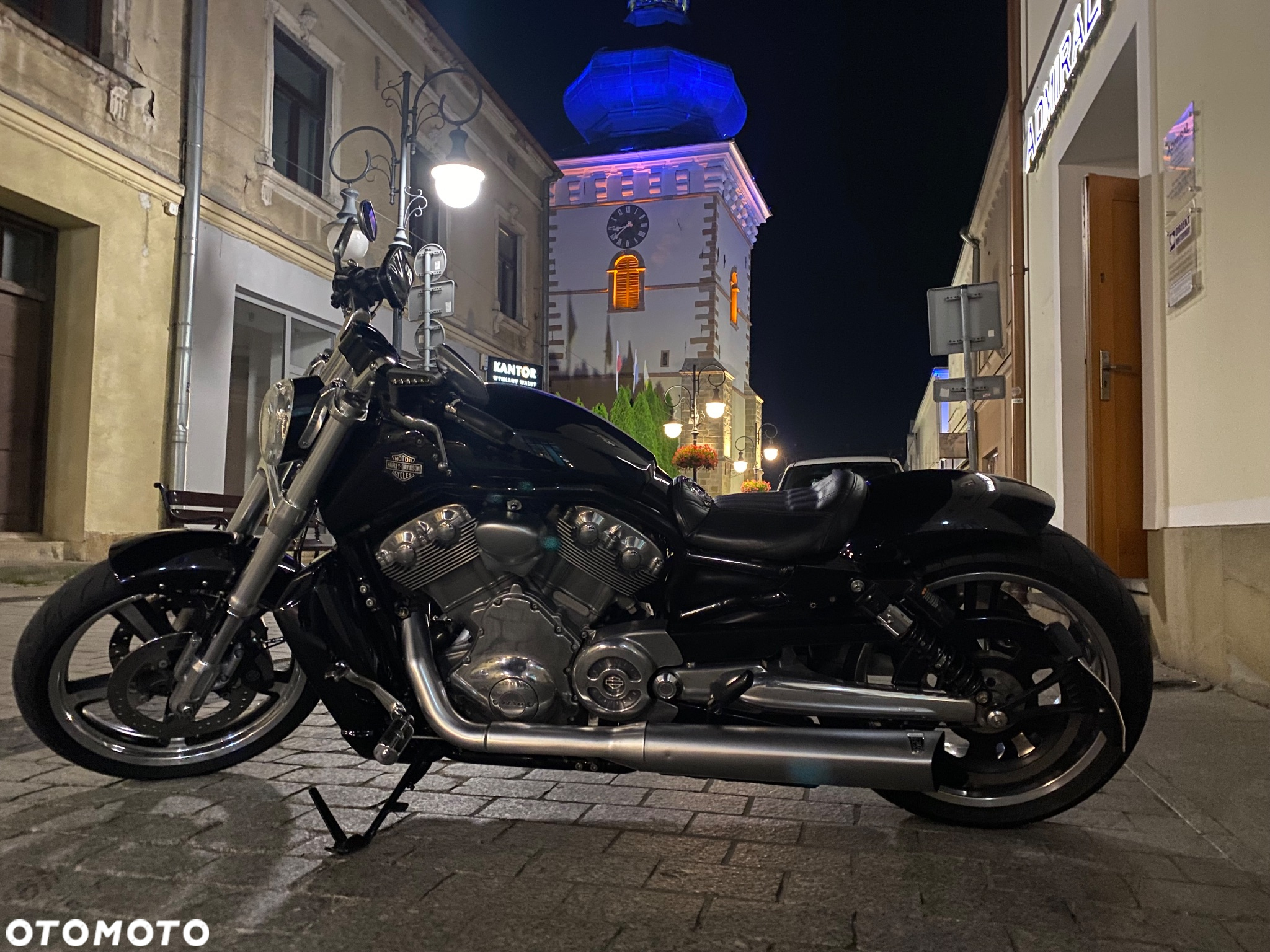 Harley-Davidson V-Rod Muscle - 3