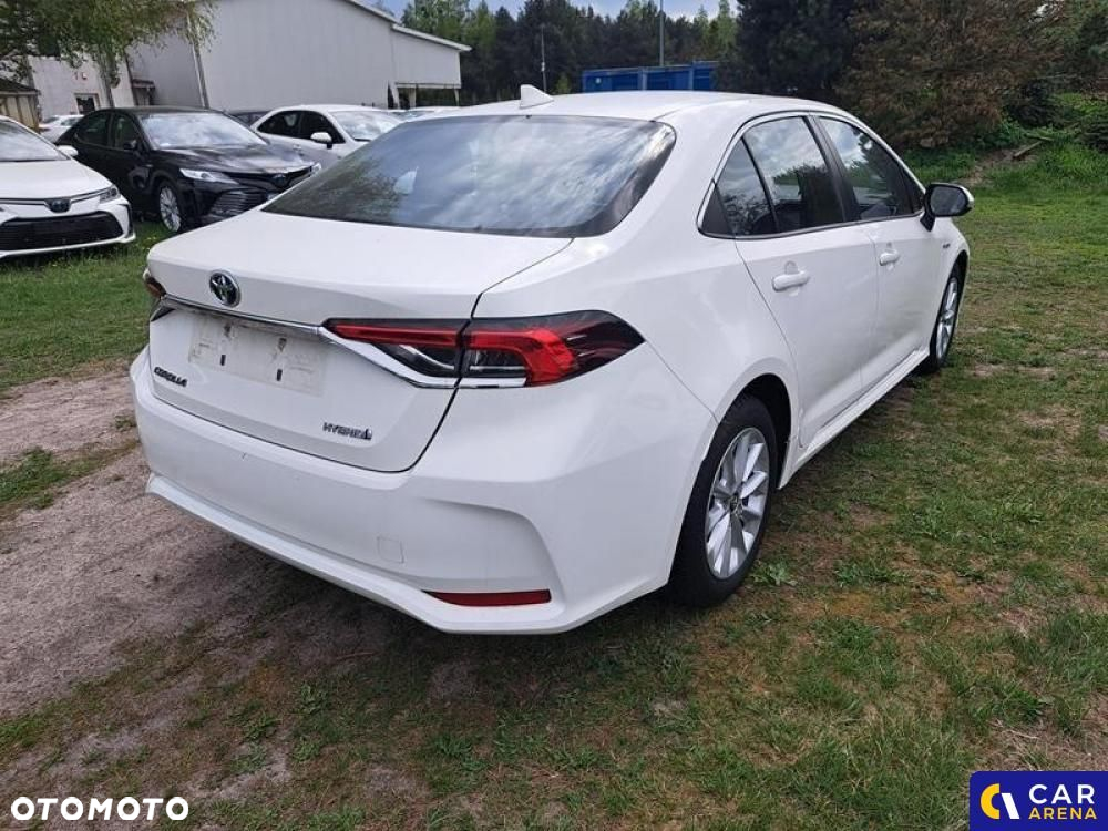 Toyota Corolla - 5